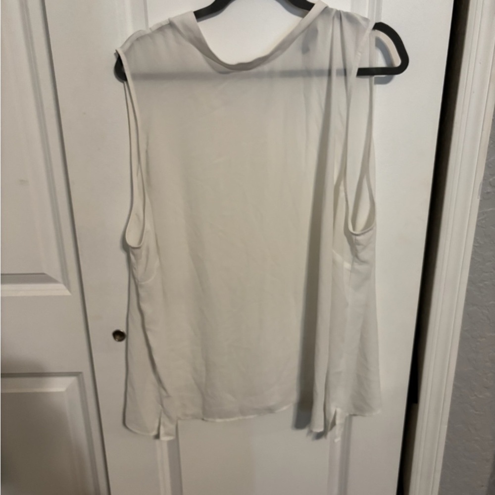 Elegant White Sleeveless Top